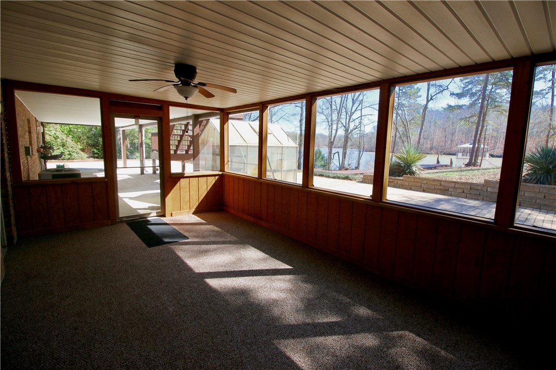 425 Cleveland Ferry Road Fair Play, SC 29643 - Photo 24 of 27 Gallery Image 24
