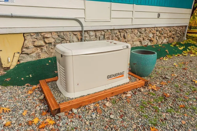 a view of outdoor space