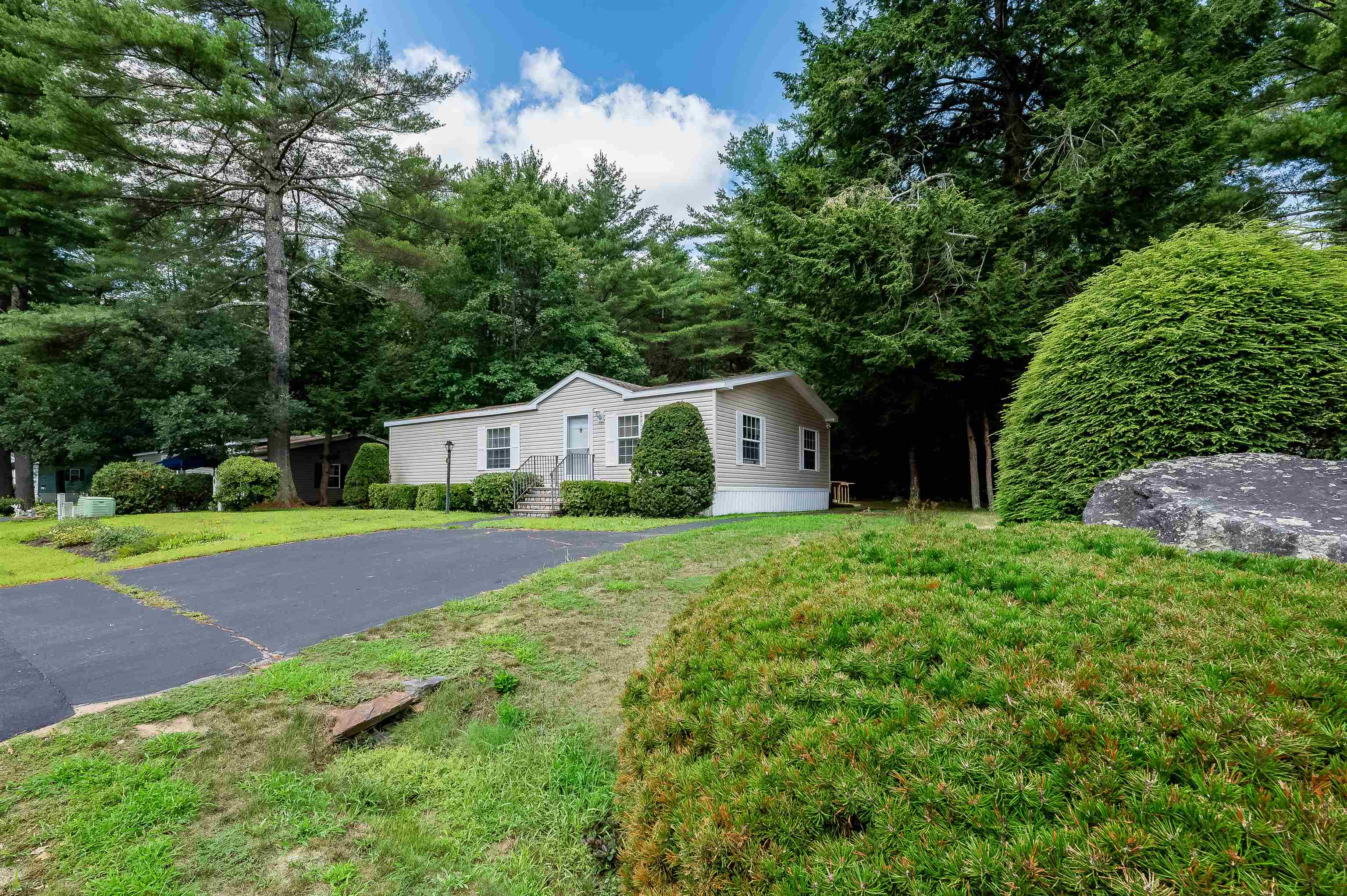 12 Murray Drive Rochester, NH 03868 - Photo 13 of 34