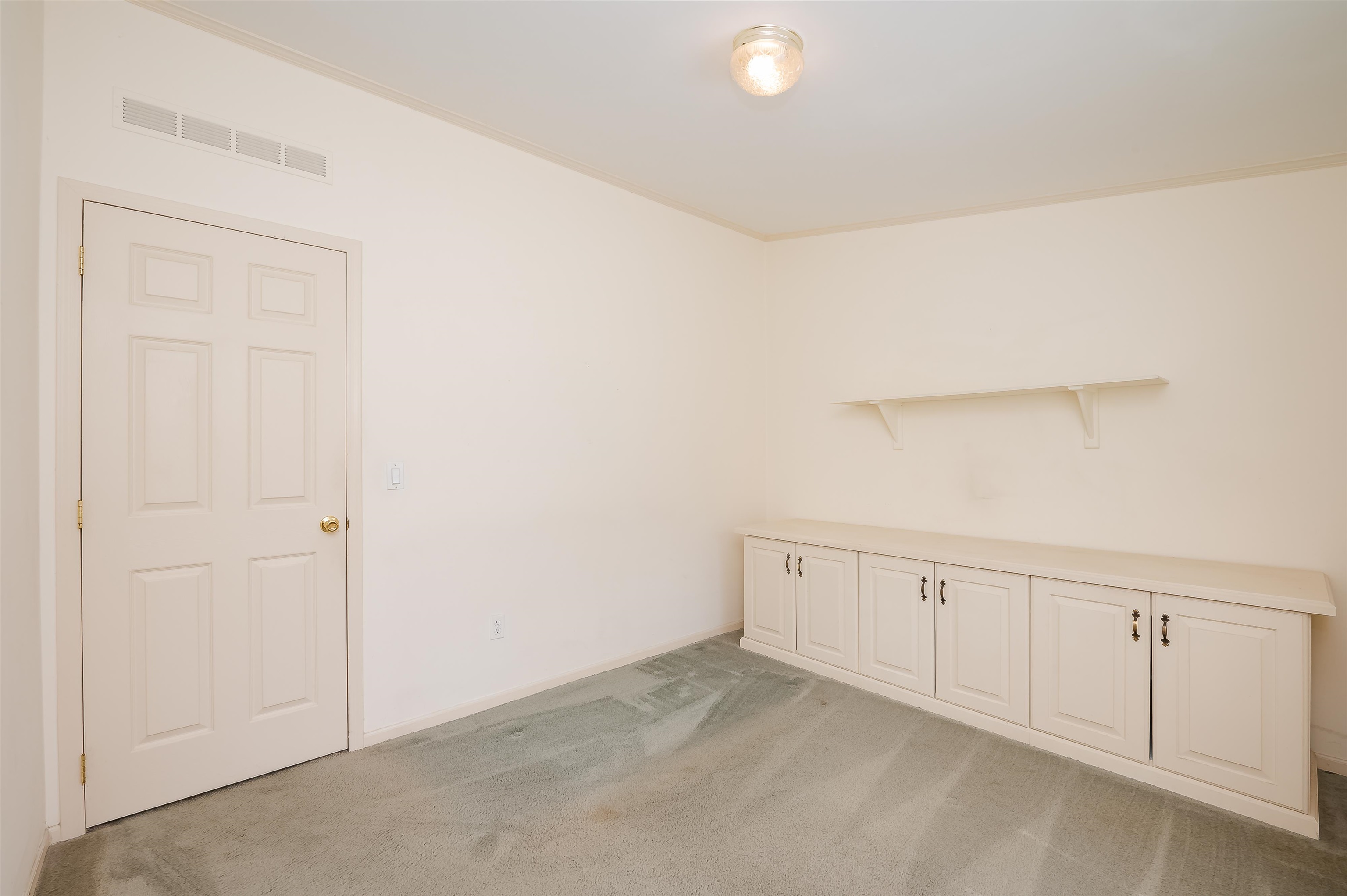 12 Murray Drive Rochester, NH 03868 - Photo 21 of 34