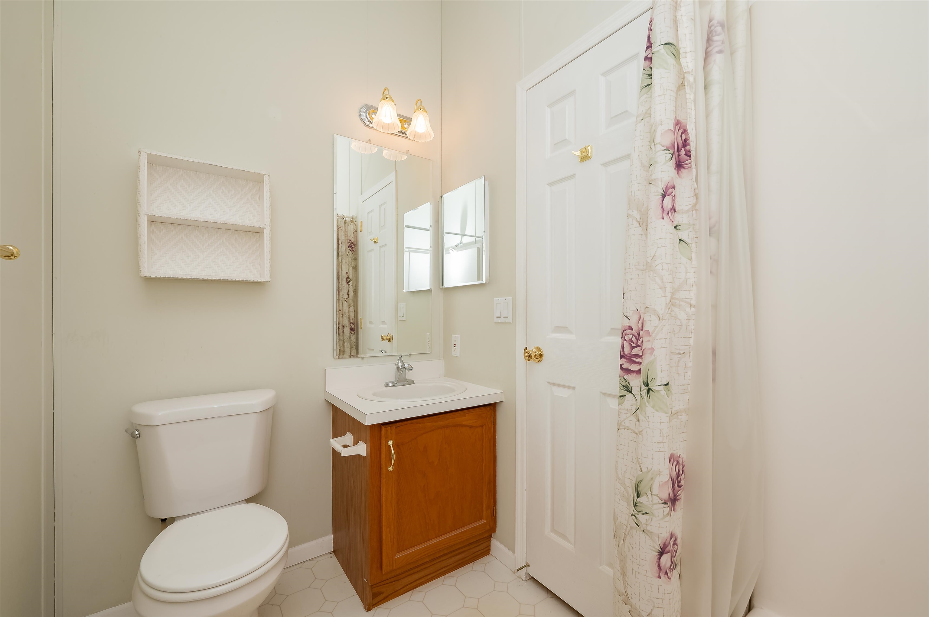 12 Murray Drive Rochester, NH 03868 - Photo 22 of 34