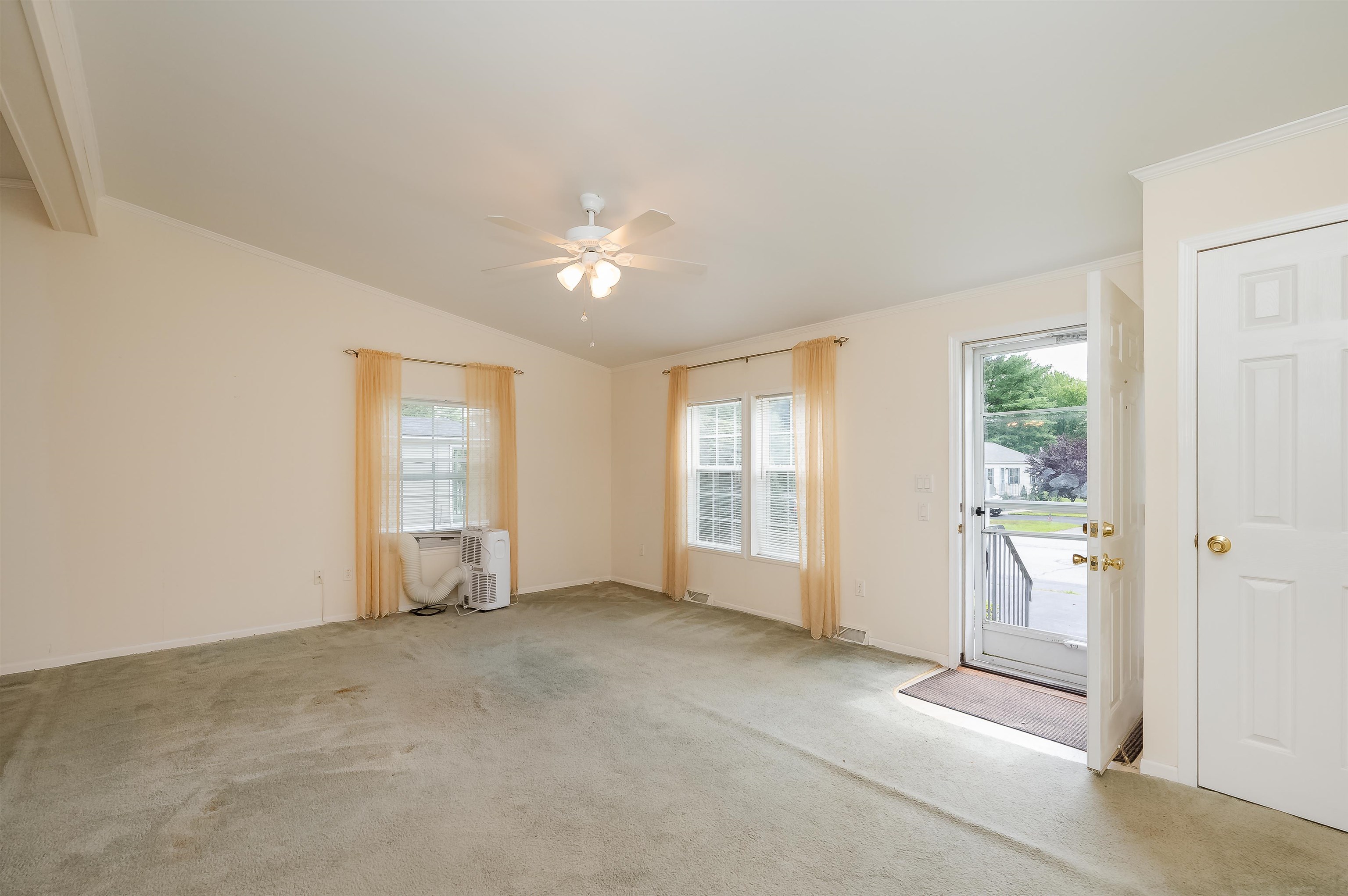 12 Murray Drive Rochester, NH 03868 - Photo 26 of 34
