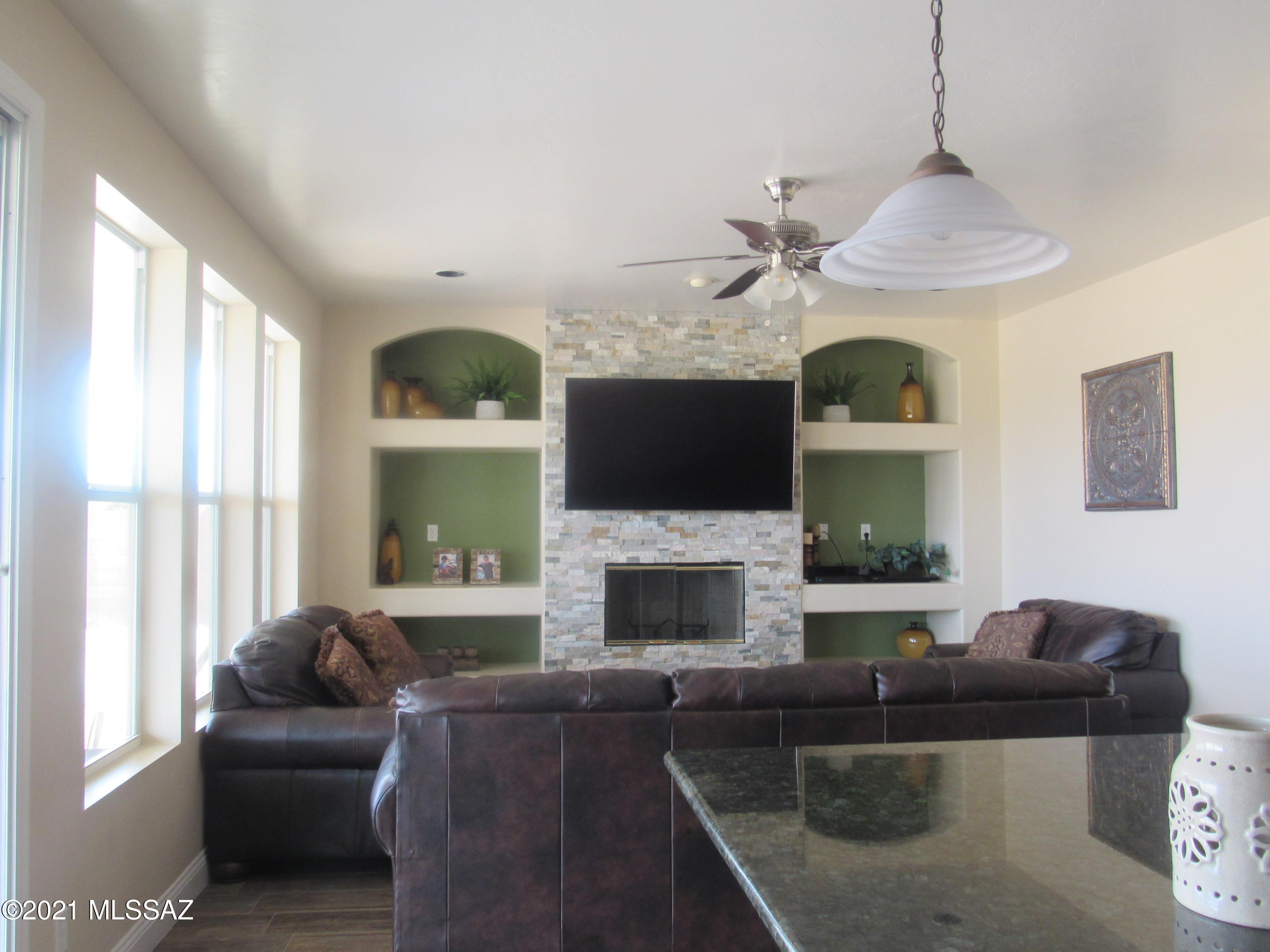 875 Manzanilla Way Rio Rico, AZ 85648 - Photo 7 of 17