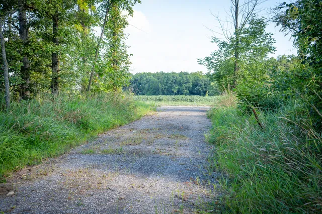 $215,000 | 25 A Klager Road, Saline, MI 48176