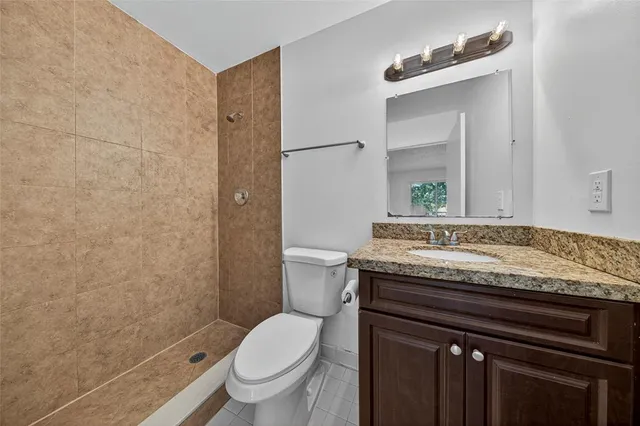 $1,990 | 913 Meadows Circle, Unit 913, Boynton Beach, FL 33436