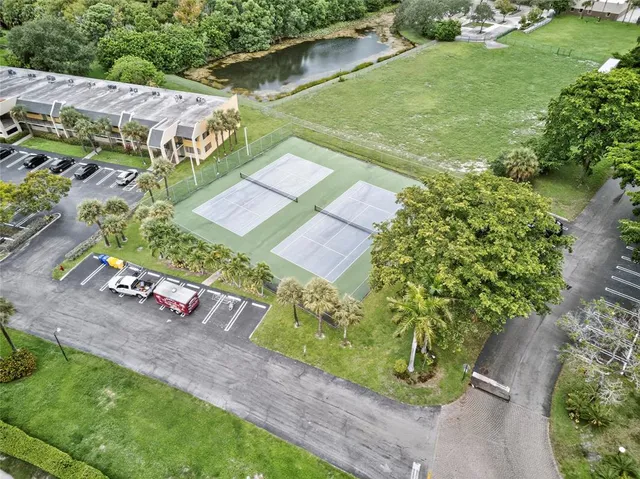 $1,990 | 913 Meadows Circle, Unit 913, Boynton Beach, FL 33436