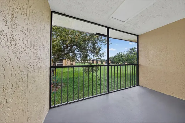 $1,990 | 913 Meadows Circle, Unit 913, Boynton Beach, FL 33436