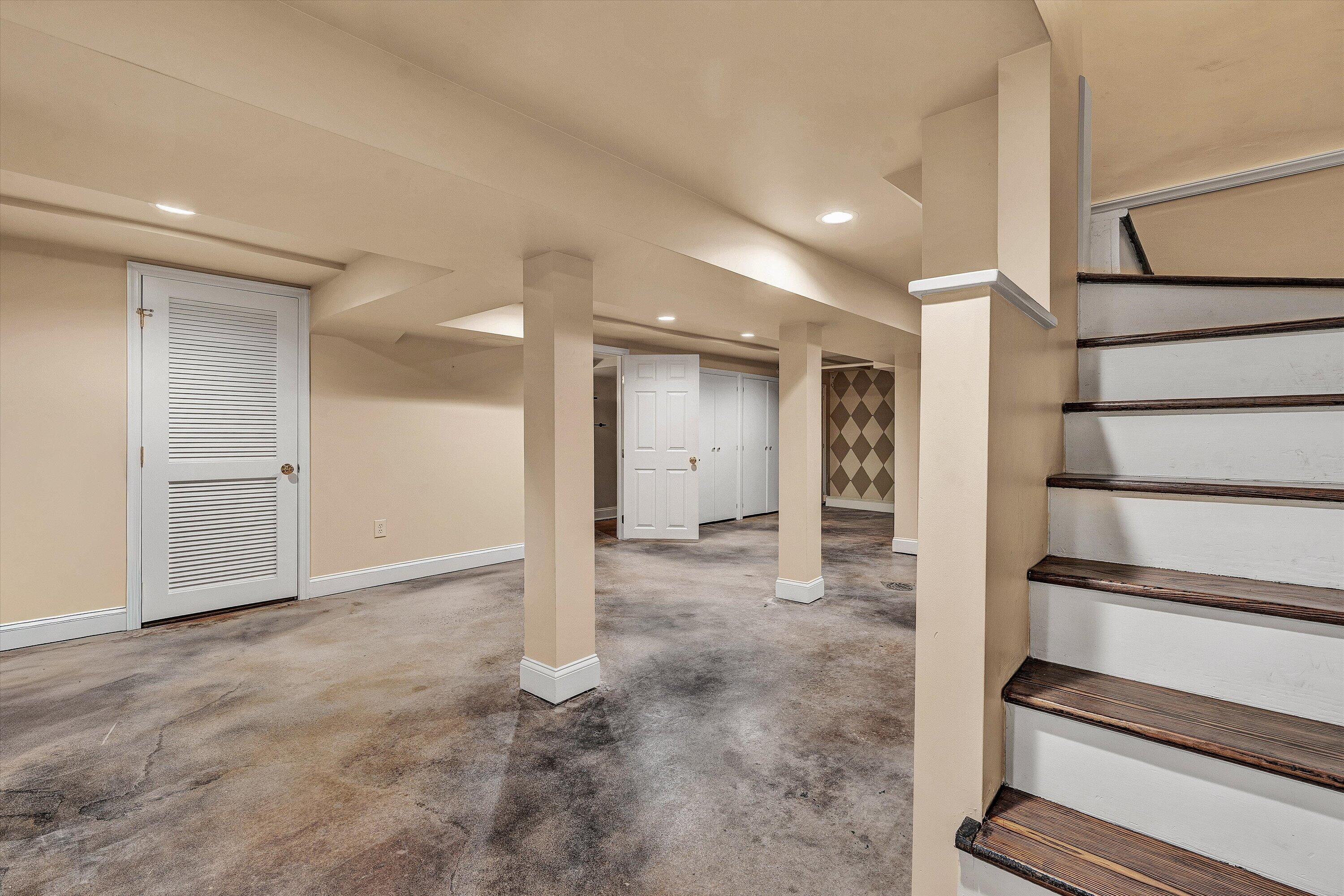 2604 Nottingham Road Southeast Roanoke, VA 24014 - Photo 38 of 66 Rec Room