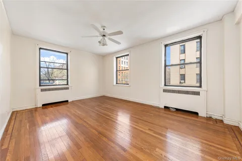 $450,000 | 43-08 41st Street, Unit 2H | Sunnyside
