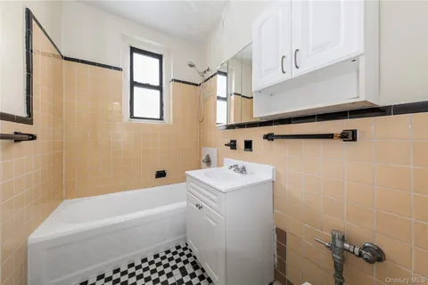 $450,000 | 43-08 41st Street, Unit 2H | Sunnyside