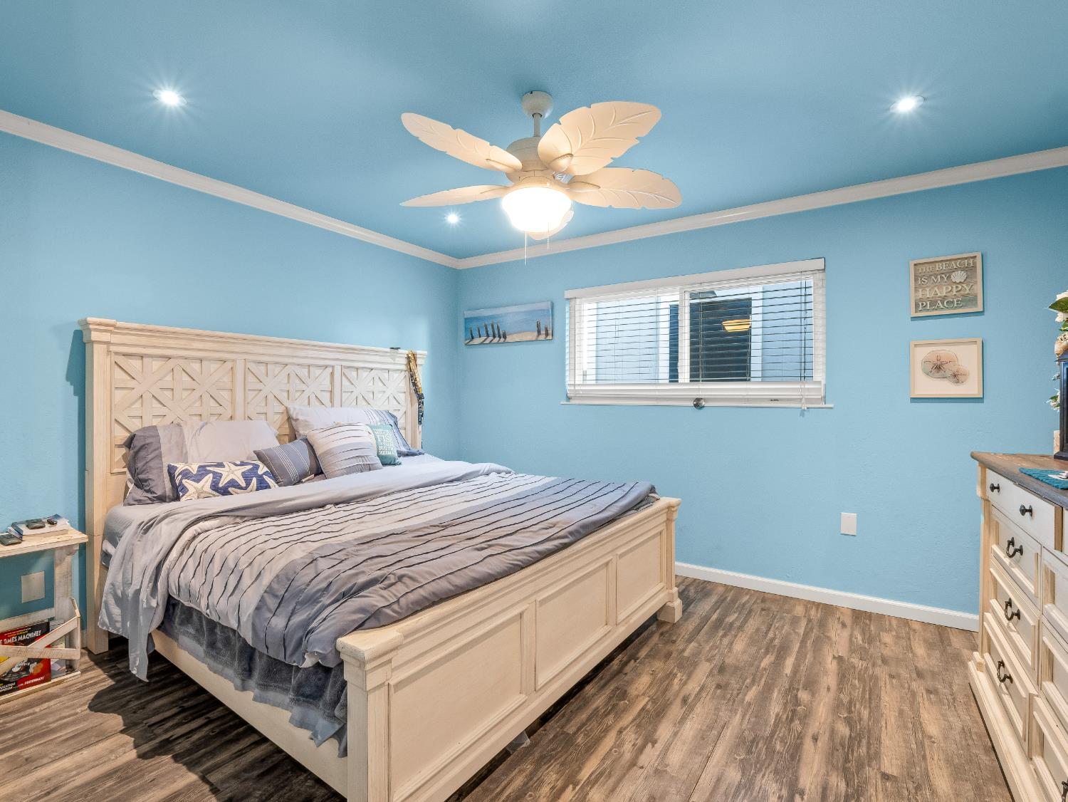 3279 West Rialto Avenue Fresno, CA 93722 - Photo 12 of 30