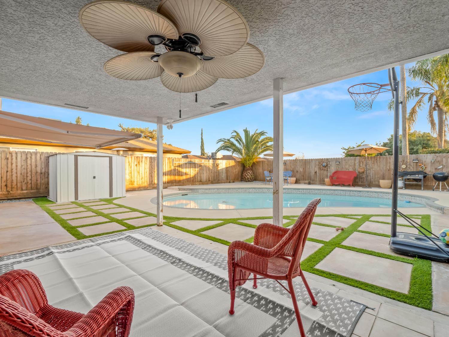 3279 West Rialto Avenue Fresno, CA 93722 - Photo 22 of 30