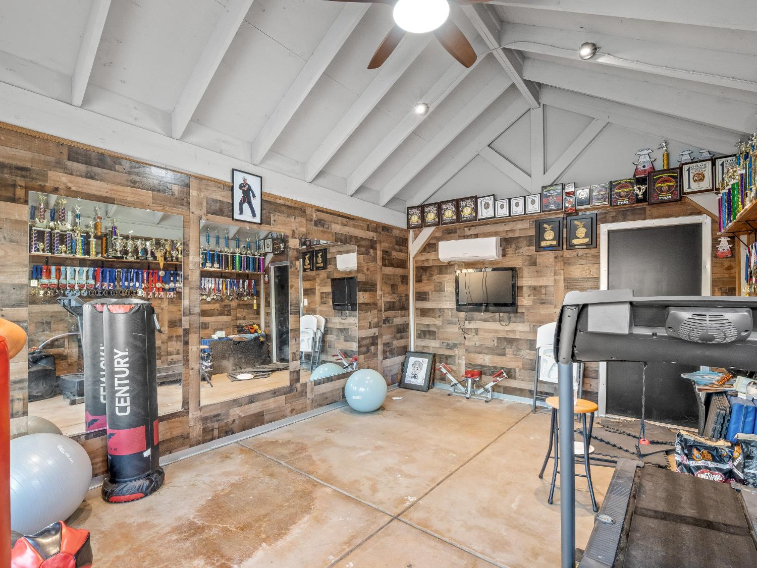 3279 West Rialto Avenue Fresno, CA 93722 - Photo 28 of 30