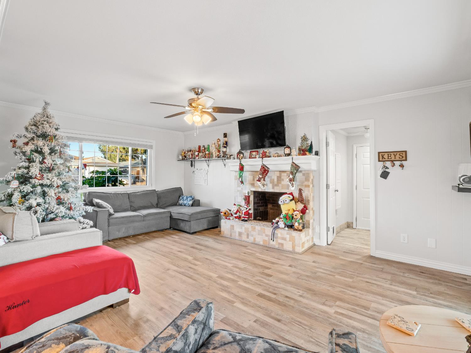 3279 West Rialto Avenue Fresno, CA 93722 - Photo 6 of 30