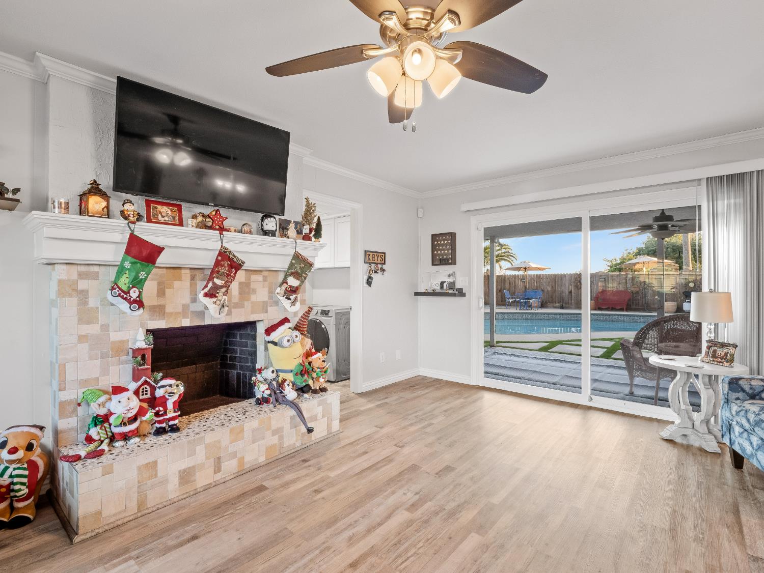 3279 West Rialto Avenue Fresno, CA 93722 - Photo 7 of 30