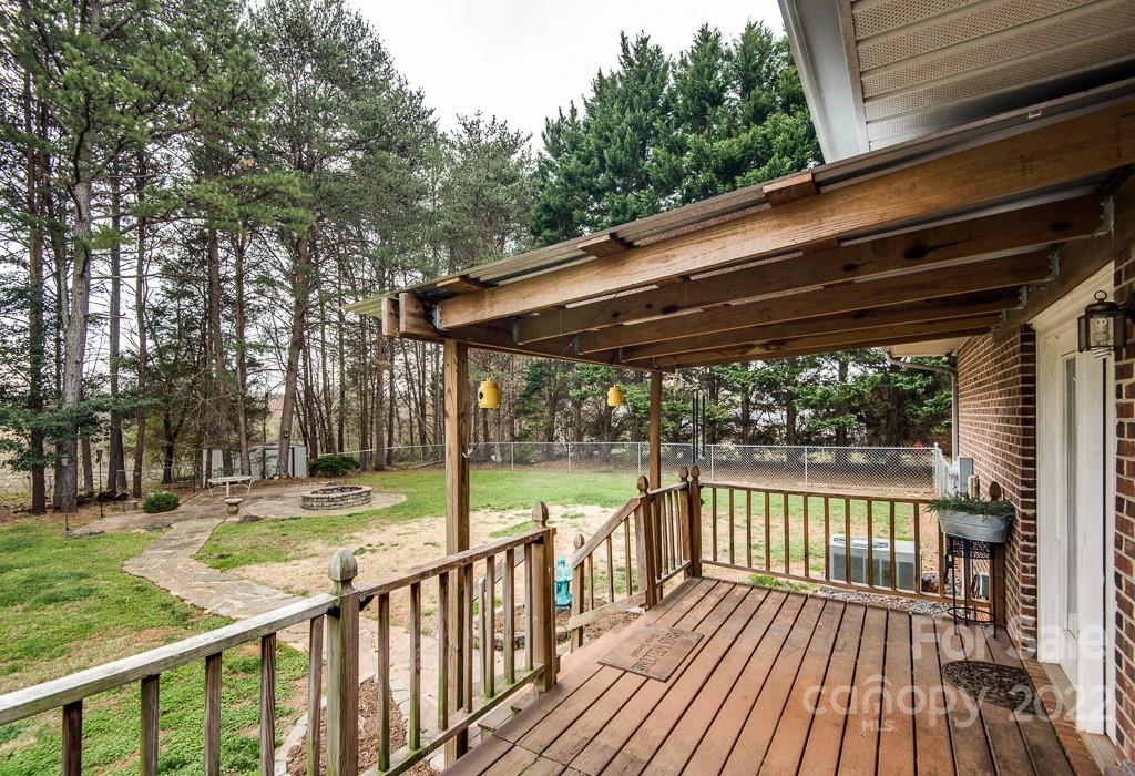 4928 Tumbling Creek Road Conover, NC 28613 - Photo 29 of 37 Gallery Image 29