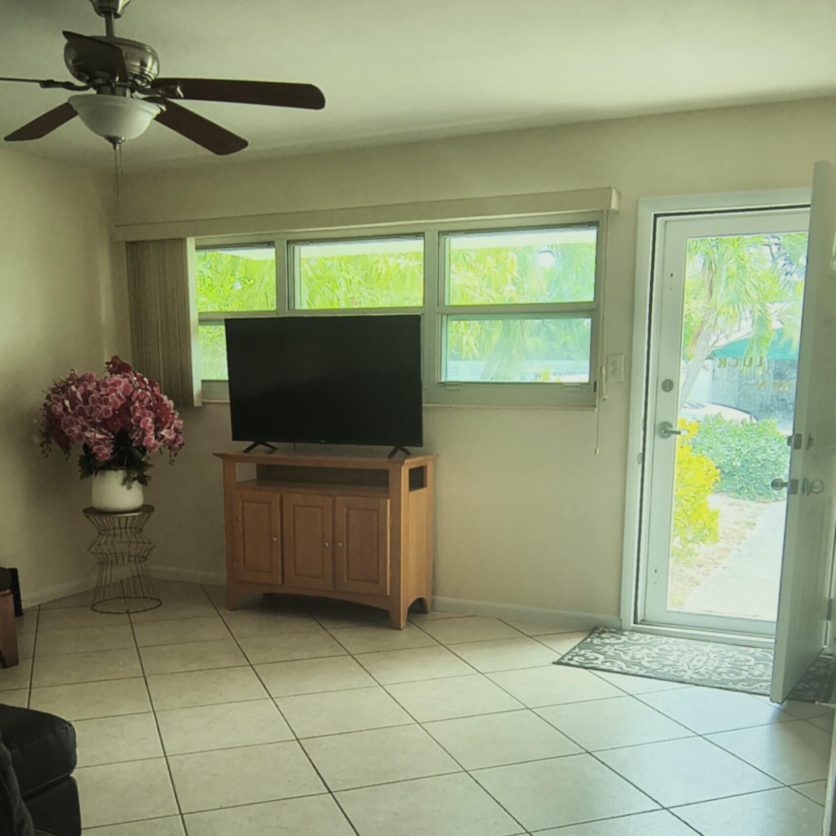 3011 Riviera Drive Key West, FL 33040 - Photo 19 of 36 Front Door