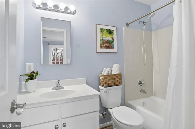 $535,000 | 1573 North Van Dorn Street, Unit A, Alexandria, VA 22304