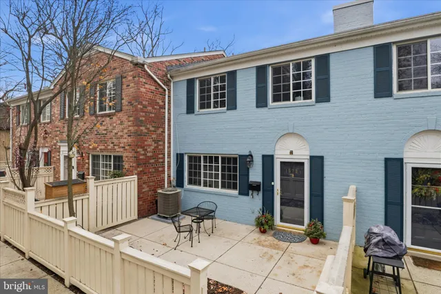 $535,000 | 1573 North Van Dorn Street, Unit A, Alexandria, VA 22304