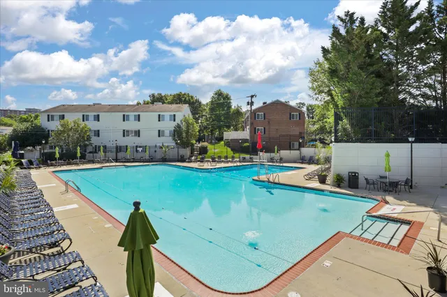 $535,000 | 1573 North Van Dorn Street, Unit A, Alexandria, VA 22304