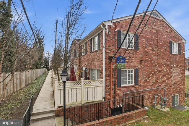 $535,000 | 1573 North Van Dorn Street, Unit A, Alexandria, VA 22304