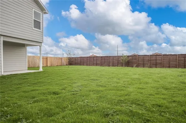$1,800 | 7236 Dancing Wind Lane, Del Valle, TX 78617