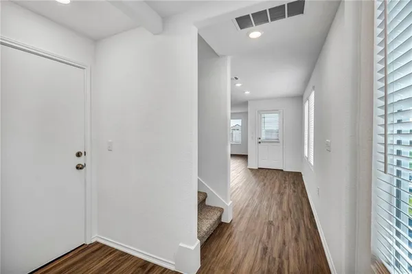 $1,800 | 7236 Dancing Wind Lane, Del Valle, TX 78617