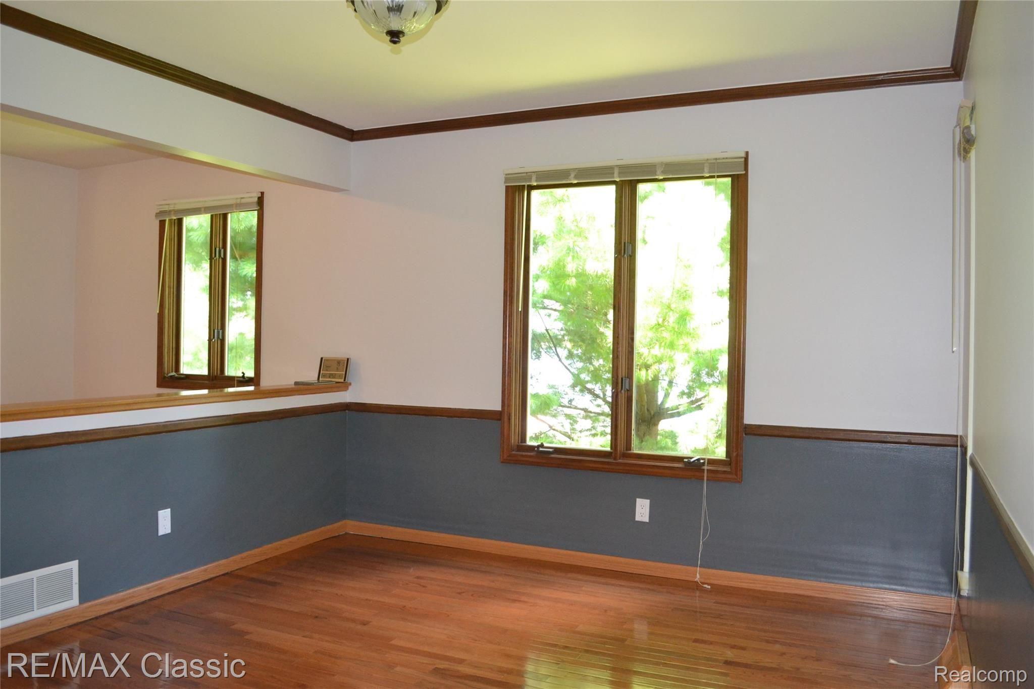 4443 Ravinewood Drive Commerce Township, MI 48382 - Photo 10 of 46 055.JPG