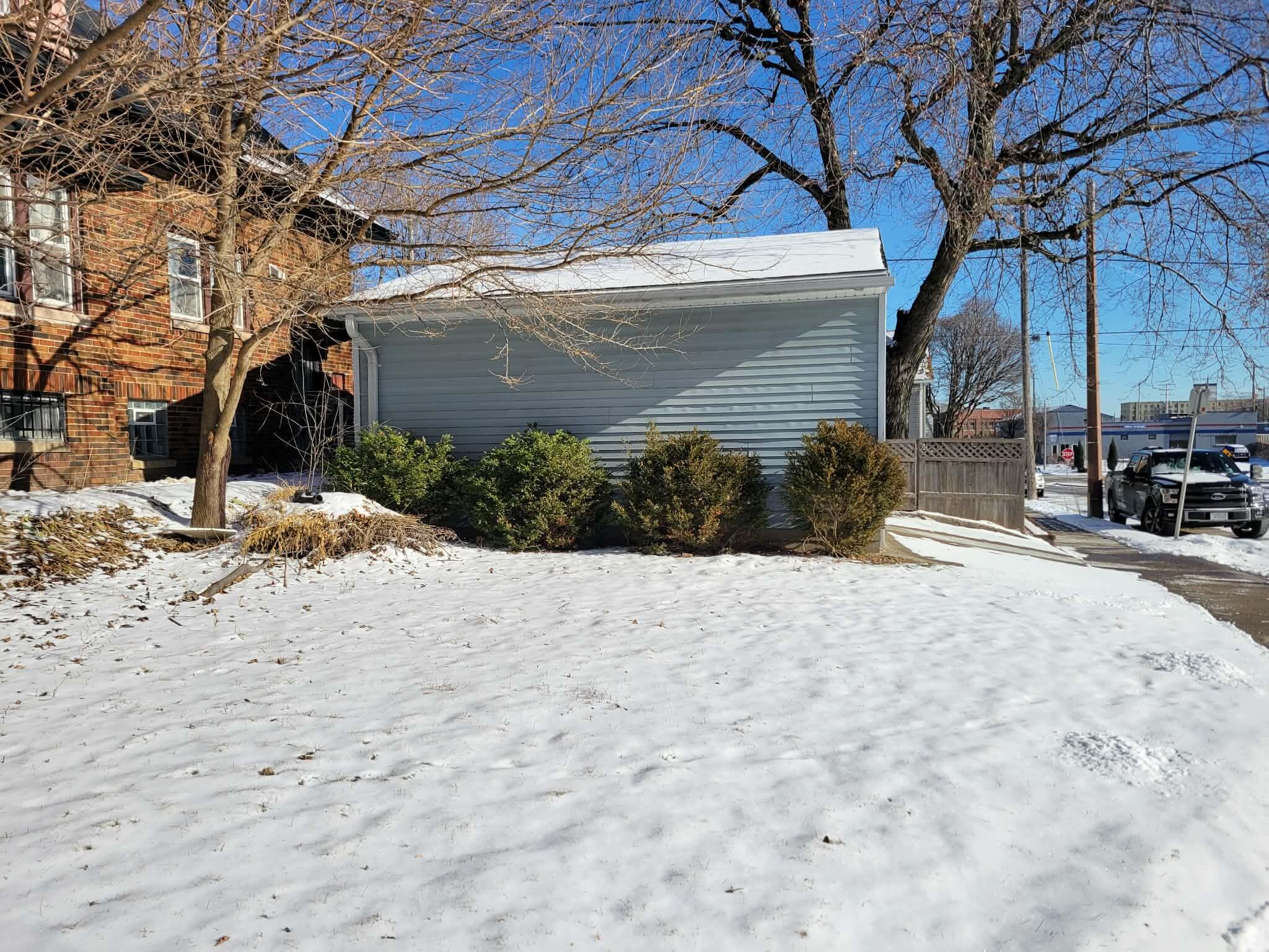 122 West Maple Street Milwaukee, WI 53204 - Photo 45 of 65 46ea7f19-b1a5-4074-8021-ca4bb0305d0a