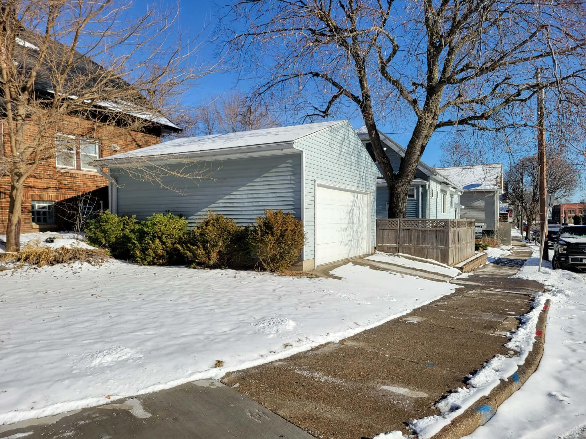 122 West Maple Street Milwaukee, WI 53204 - Photo 46 of 65 fa81c176-0f48-4ad3-889d-ed79258d4956