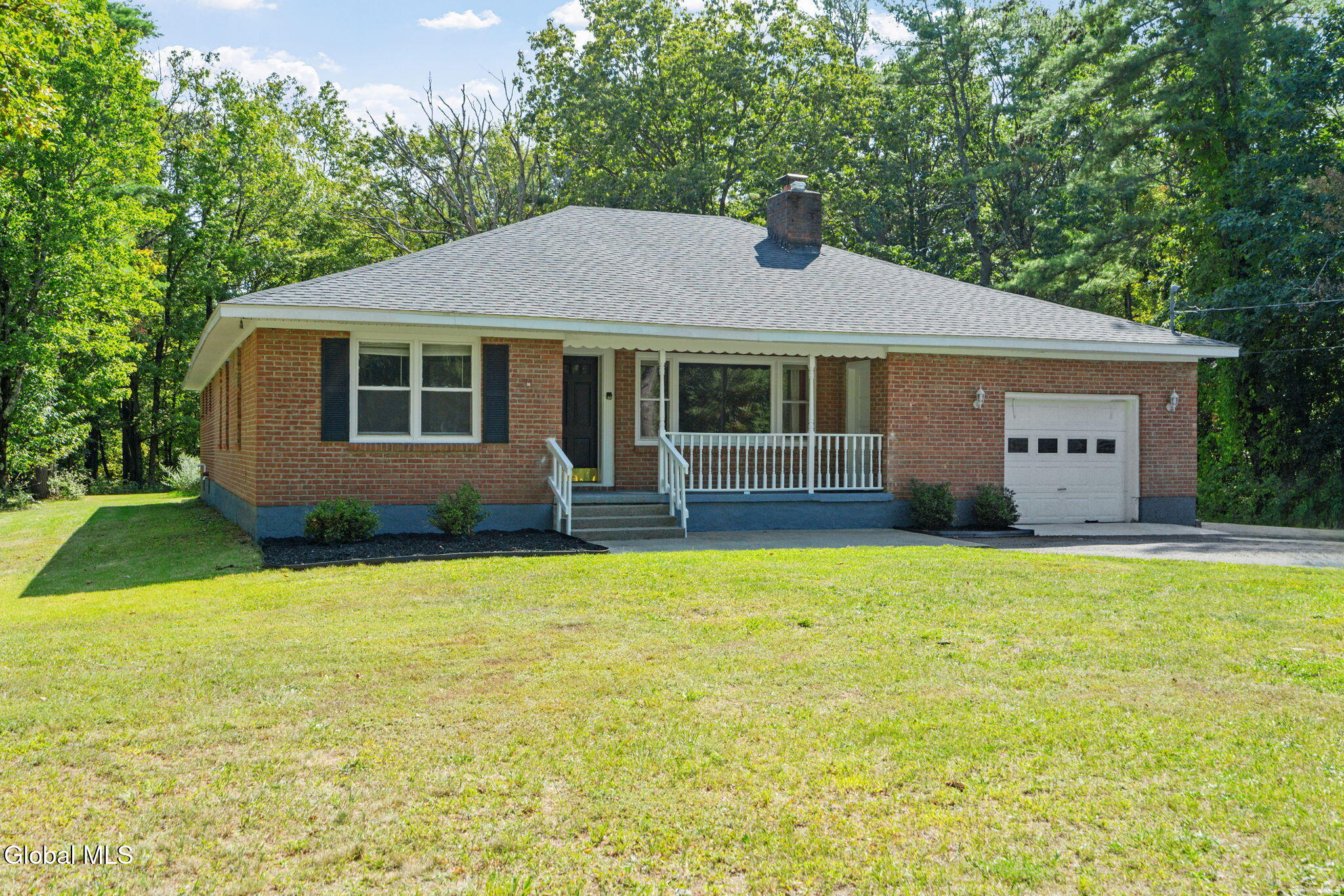 367 Closson Road Glenville, NY 12302 - Photo 2 of 55 4-web-or-mls-367-closson-rd