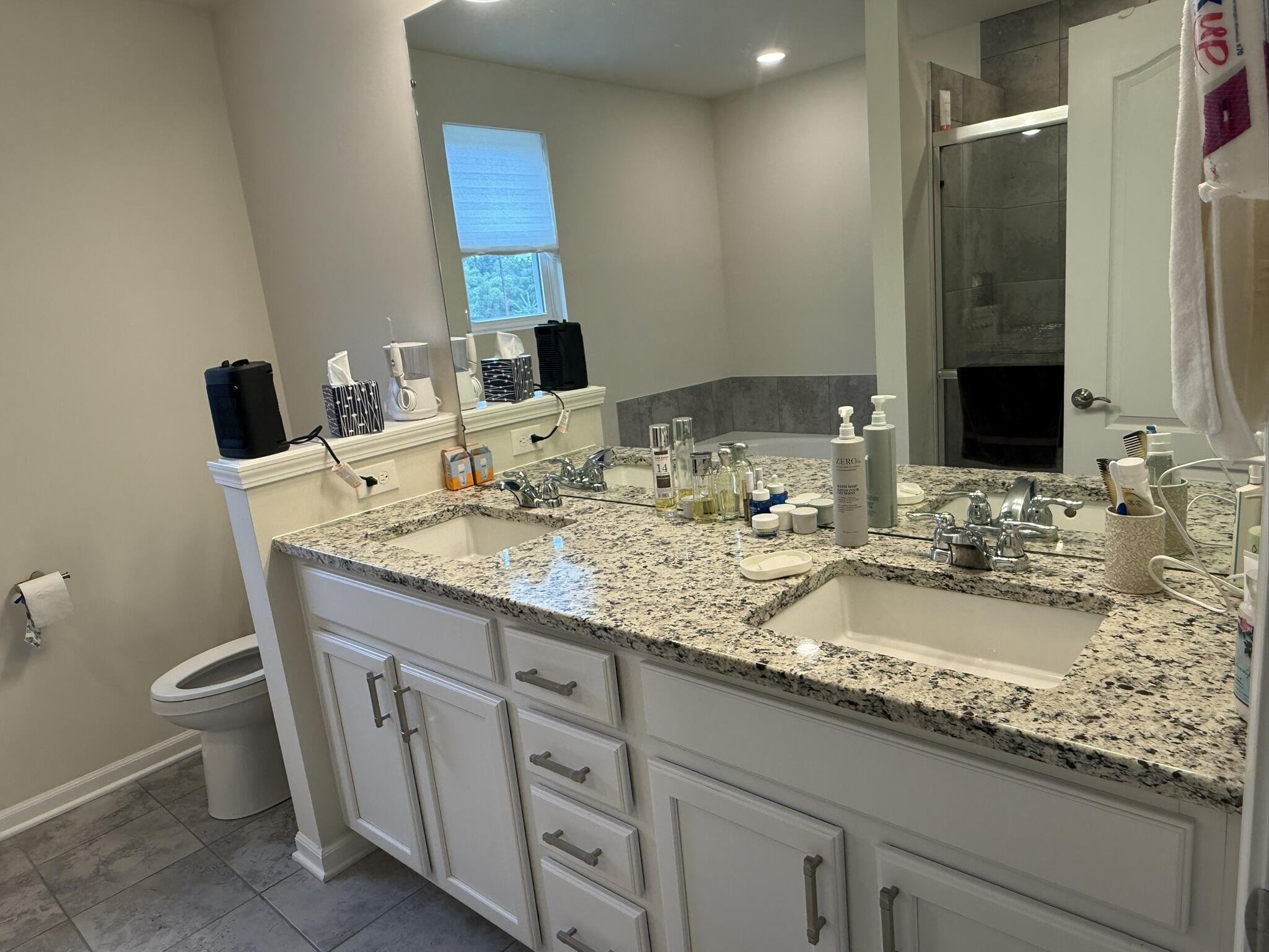 22478 Woodbridge Lane Novi, MI 48375 - Photo 20 of 30 20