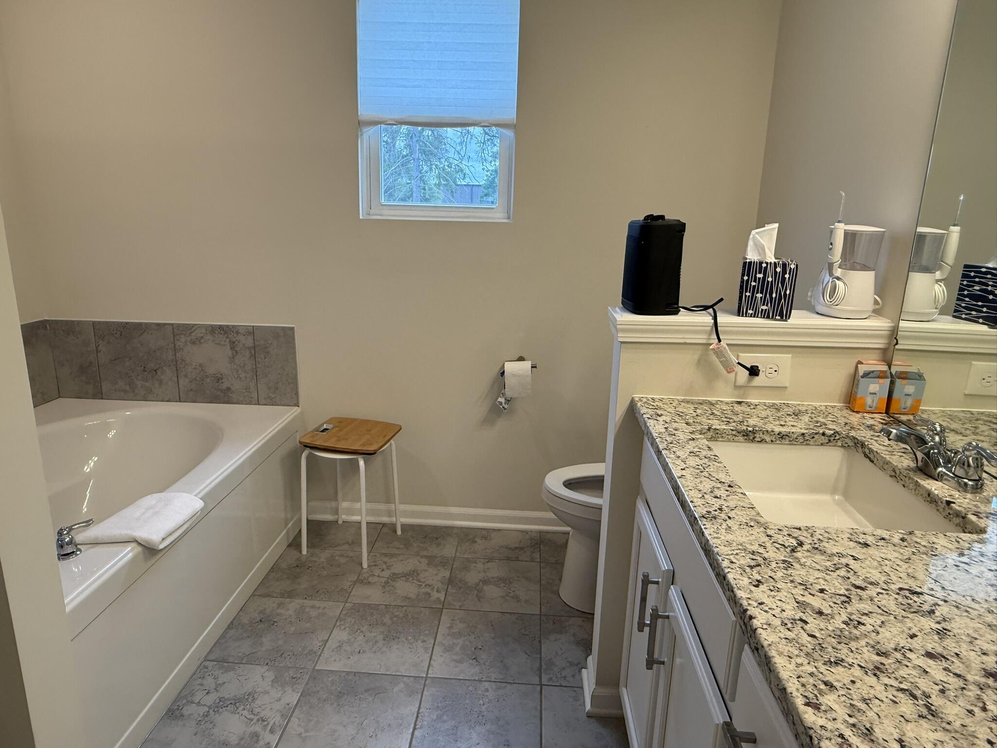 22478 Woodbridge Lane Novi, MI 48375 - Photo 22 of 30 23