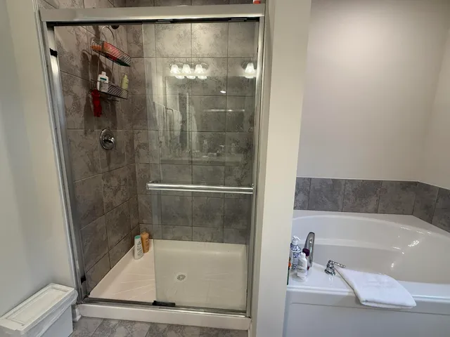 $3,200 | 22478 Woodbridge Lane, Novi, MI 48375