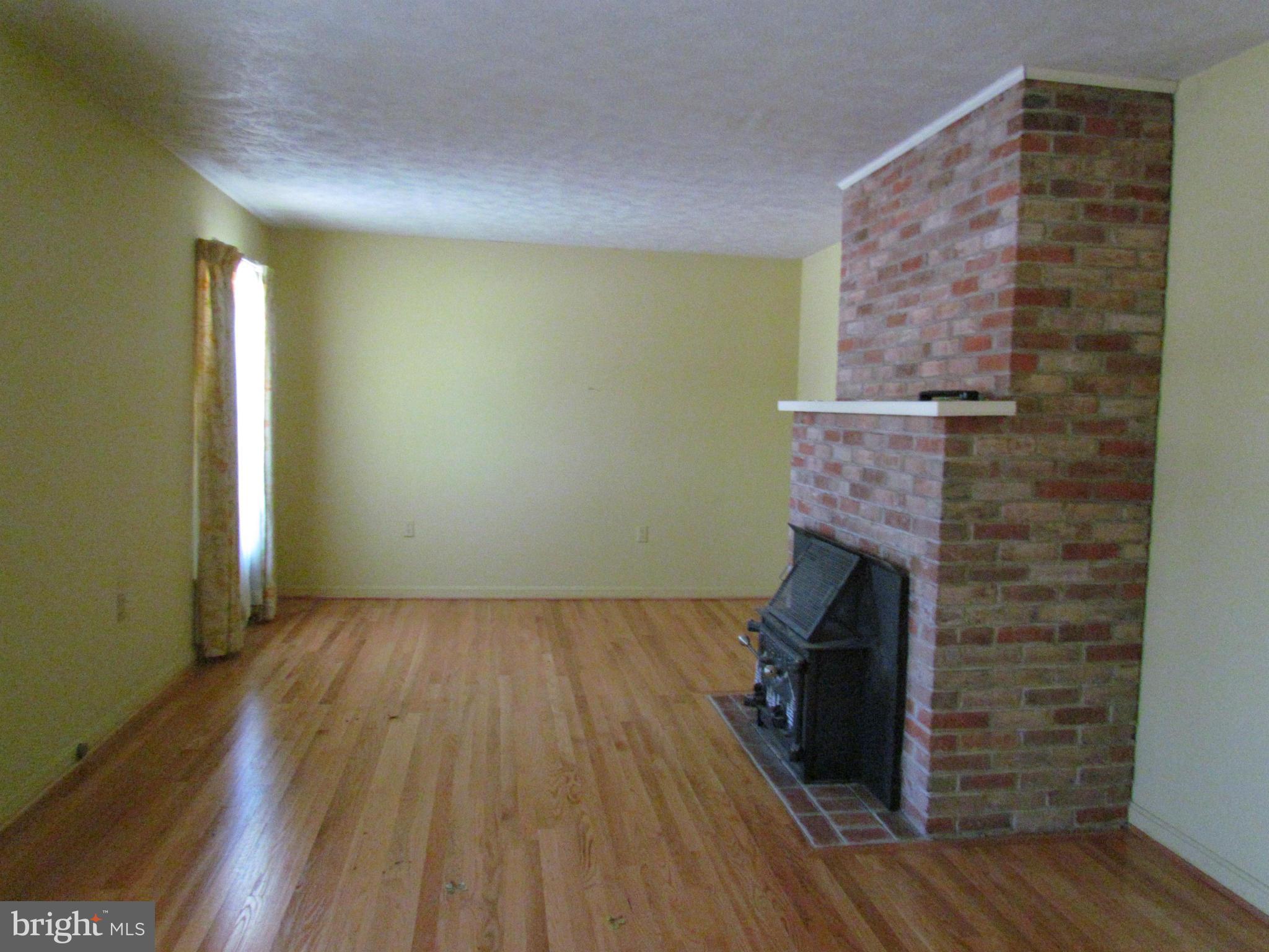 115 Tuscarora Road Winchester, VA 22603 - Photo 9 of 12 Interior (General)
