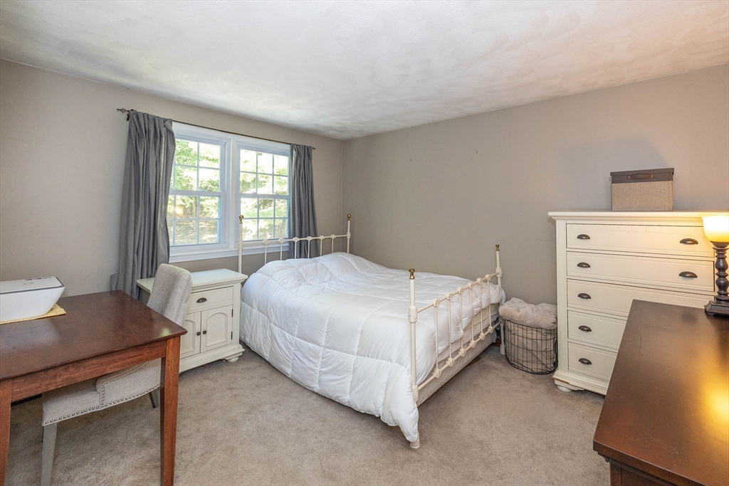 102 A Nashua Road Pepperell, MA 01463 - Photo 20 of 42