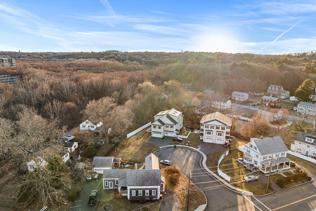 7 Alan R Gerrish Drive, Unit 7 Woburn, MA 01801 - Photo 3 of 40