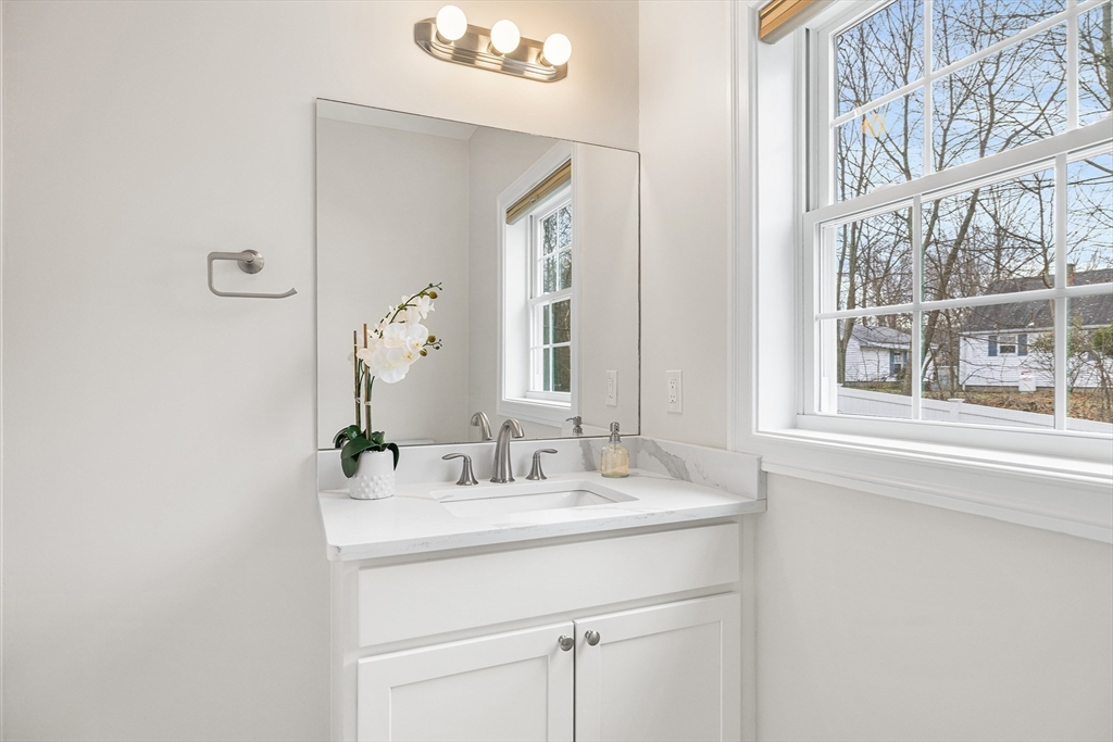 7 Alan R Gerrish Drive, Unit 7 Woburn, MA 01801 - Photo 10 of 40