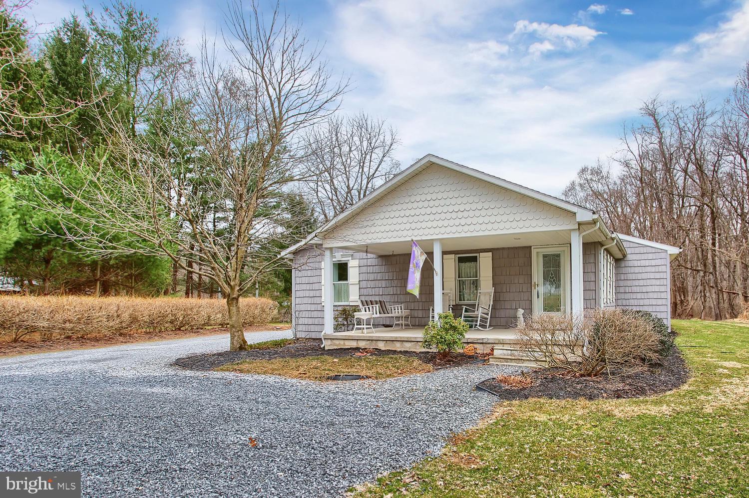 534 Mountain Road Boiling Springs, PA 17007 - Photo 2 of 34 Gallery Image 2