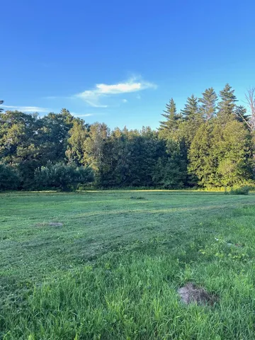 $995,000 | 298 Battle Street, Webster, NH 03303