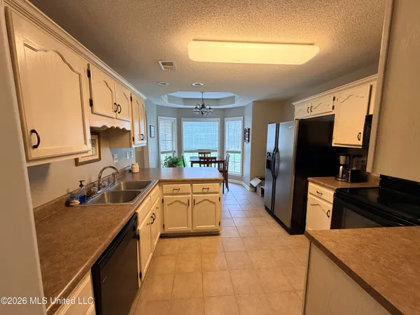 $299,900 | 112 Forked Creek Parkway, Hernando, MS 38632