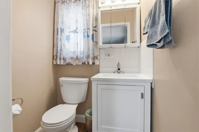 $280,000 | 205 West Olive Street, Raymore, MO 64083