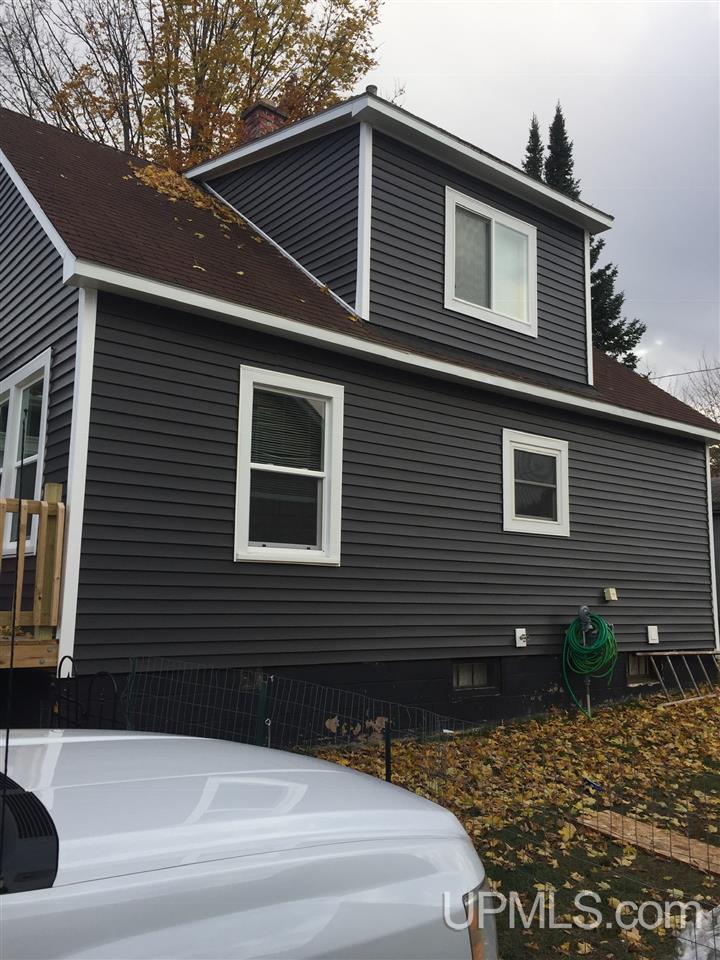 230 Marble Street Ishpeming, MI 49849 - Photo 2 of 22 Gallery Image 2