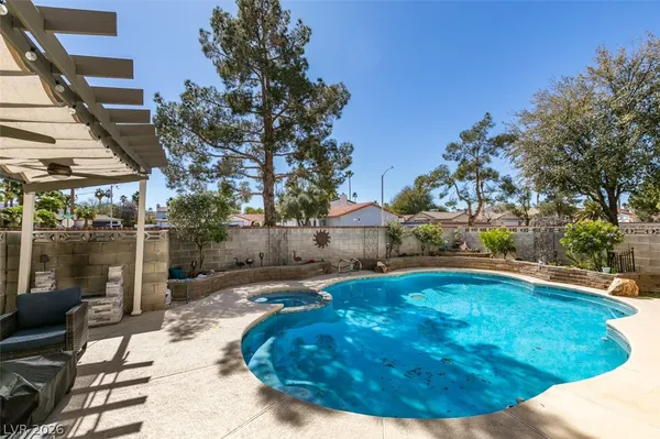 $490,000 | 1958 Magnolia Drive, Henderson, NV 89014