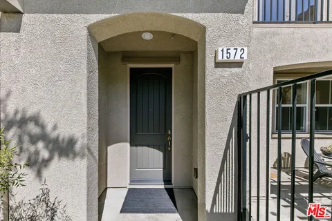 $819,000 | 1572 Silver Shadow Drive, Newbury Park, CA 91320