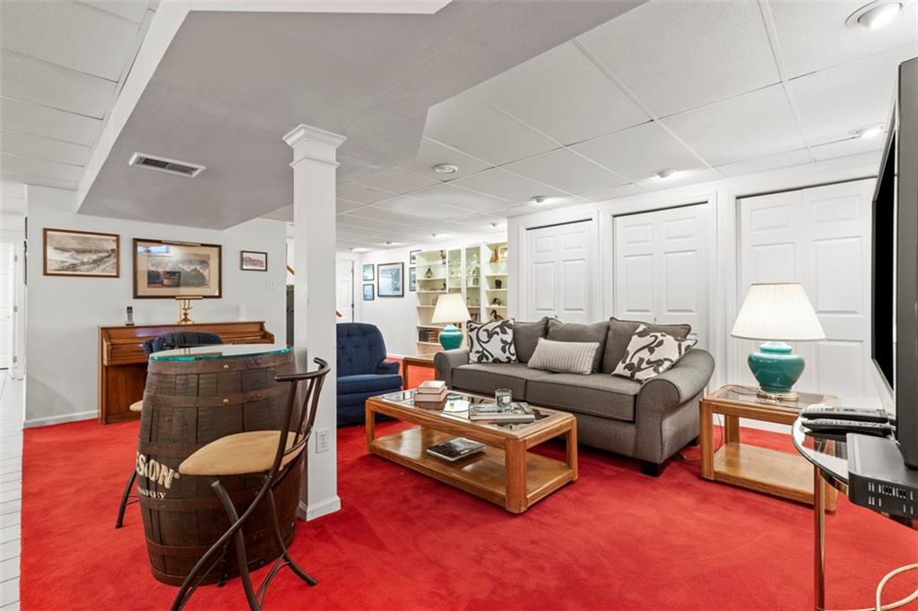 99 Walnut Drive McKees Rocks, PA 15136 - Photo 35 of 50 a living room with furniture and a window
