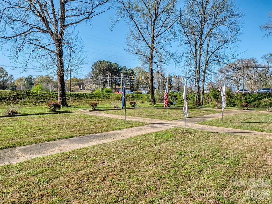 1109 Marion Street Lancaster, SC 29720 - Photo 36 of 44 a view of a basketball court