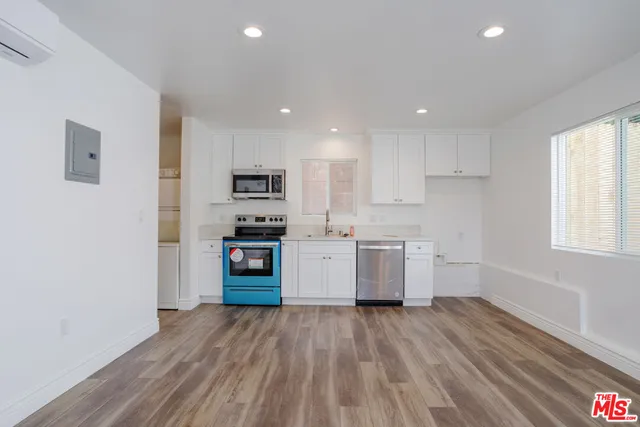 $2,295 | 1789 1/2 Atchison Street, Pasadena, CA 91104