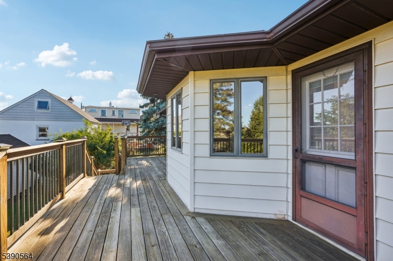 8 Cambridge Road Totowa, NJ 07512 - Photo 28 of 35 a view of a balcony with wooden floor