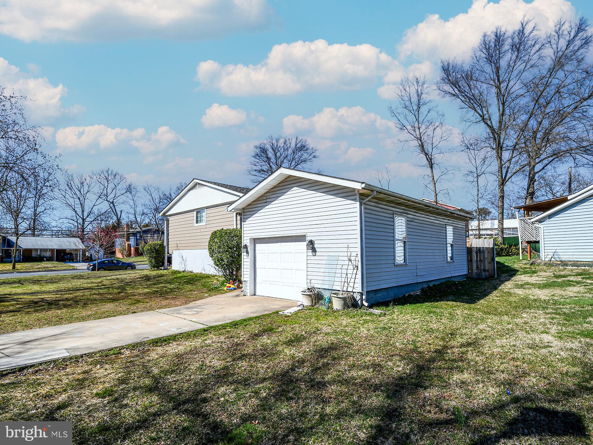 6601 Cipriano Road Lanham, MD 20706 - Photo 4 of 58